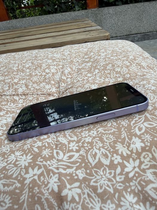 Iphone 12- 128 GB Mov