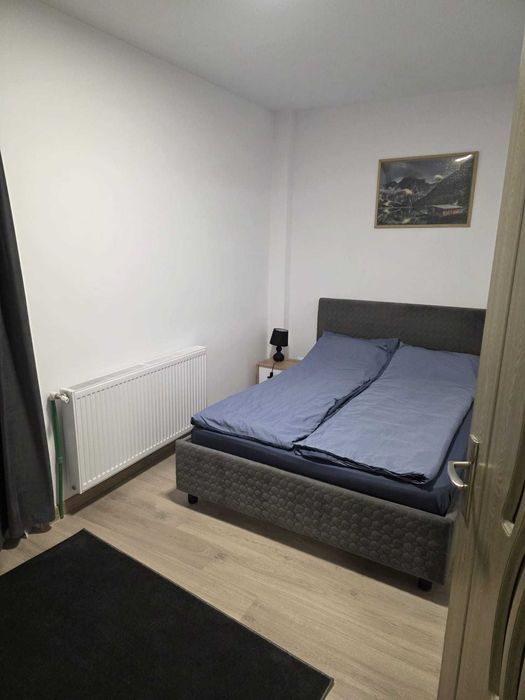 Inchiriez apartament regim hotelier Floresti