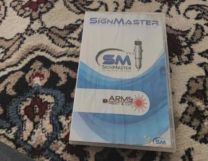 Plotter rezka aparat