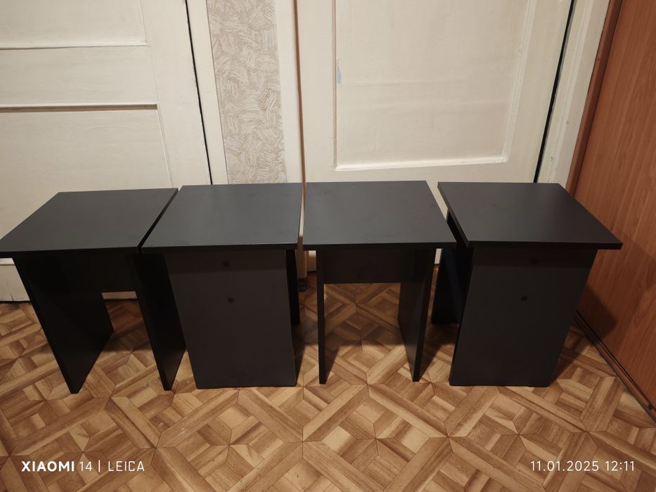 Раскладной стол на кухню, Табуретки.