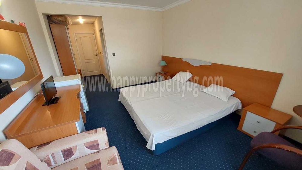 Продава се Едностаен апартамент в Несебър - 38 кв.м за 1250 €/кв.м - Снимка #2