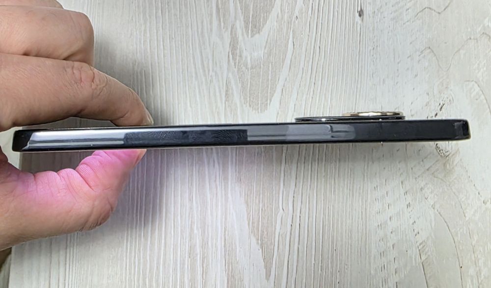 Huawei Nova 13 – NOU, neutilizat