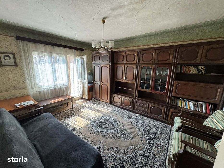 Casa P+1 cu 2 apartamente individuale , zona Ultracentrala
