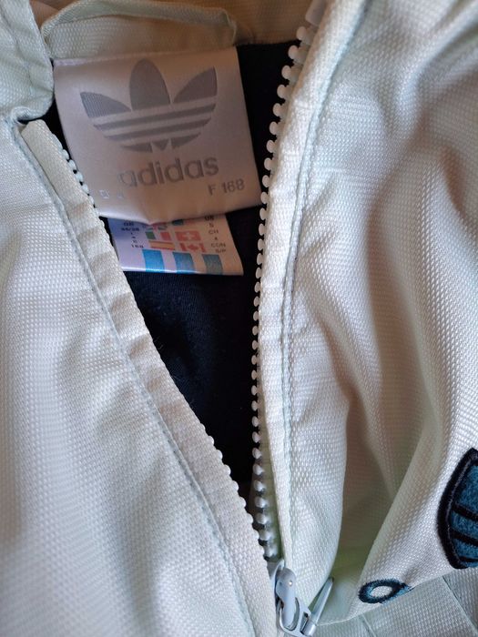 Яке adidas original