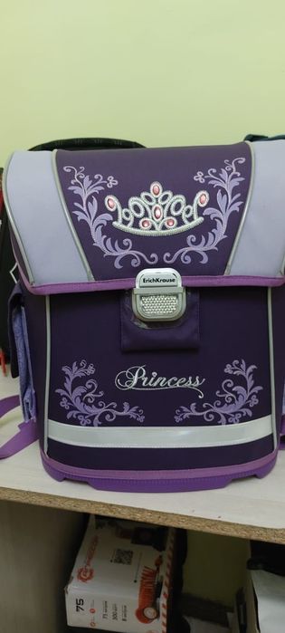 Школьные рюкзаки