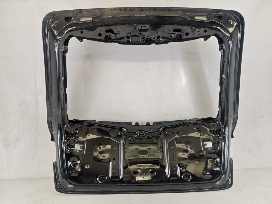 Ауди Кю8 / Audi Q8 Оригинален заден капак/врата на багажник