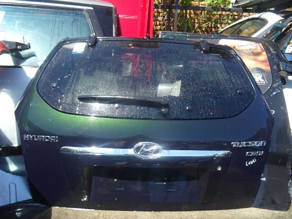 Vand Haion Hyundai Tucson din 2004-2010 volan pe stanga fara rugina fara lovituri