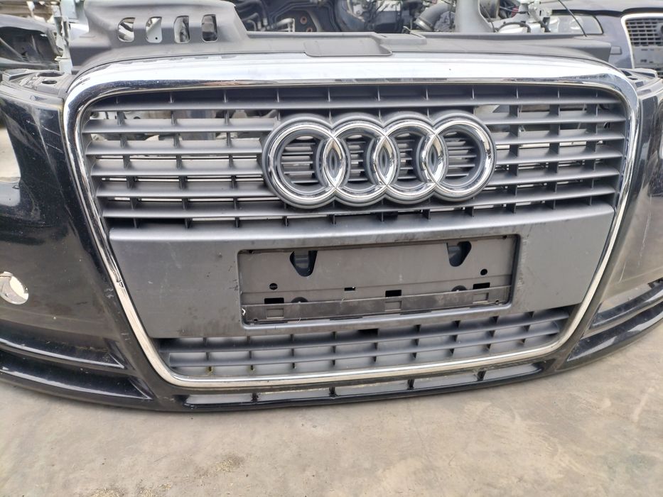 Предна броня Audi A4 B7 / Ауди А4 Б7 2006г.