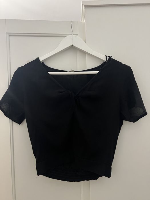 Camasa top negru subtire C&A tricou vara decolteu in V  Xs/S