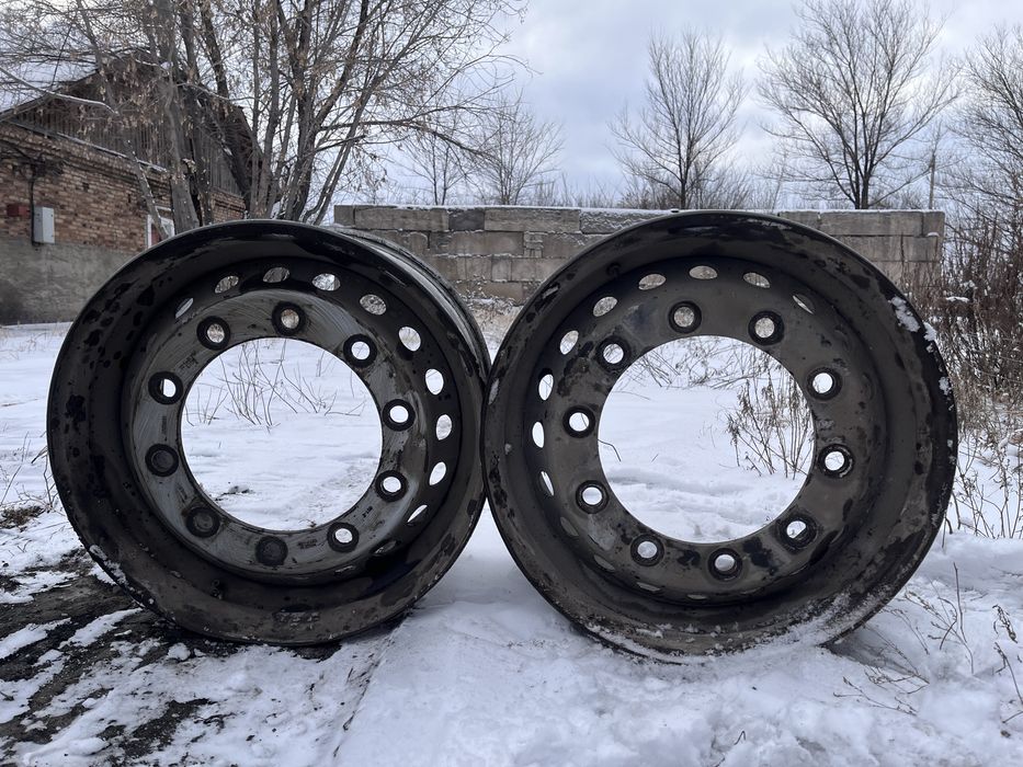 Продам два прицепных диска