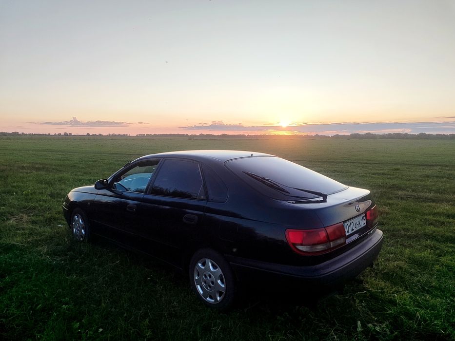 Toyota Carina E 1.6