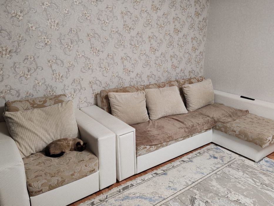 Продам угловой диван