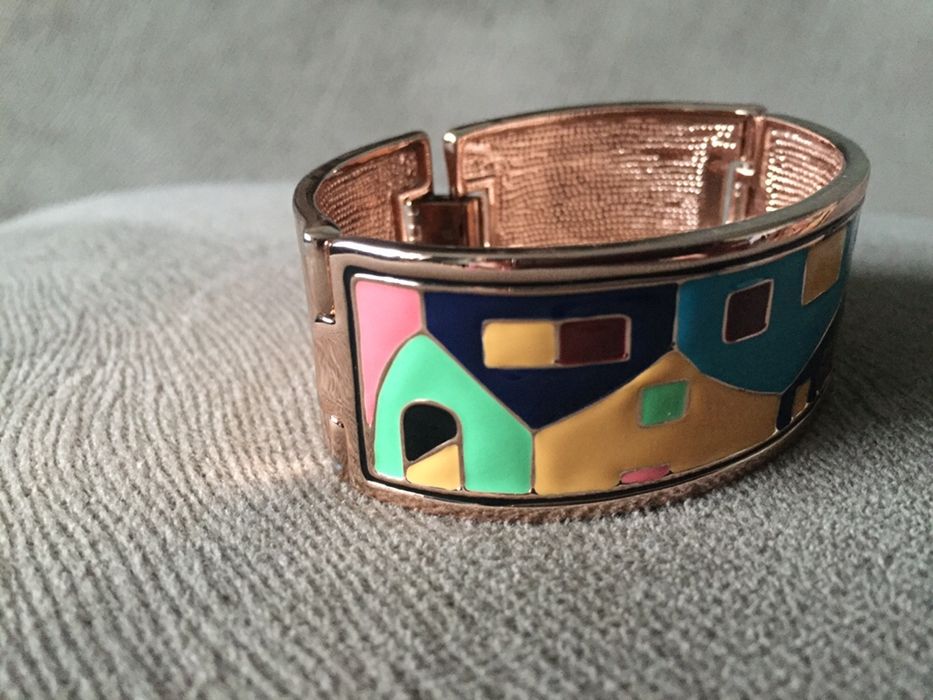 Украшение браслет  под Freywille из эмали