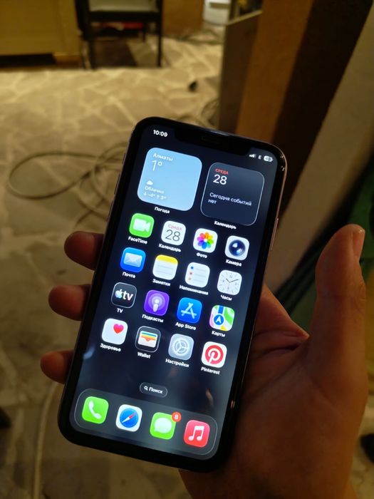 Iphone 11 в хорошем состоянии
