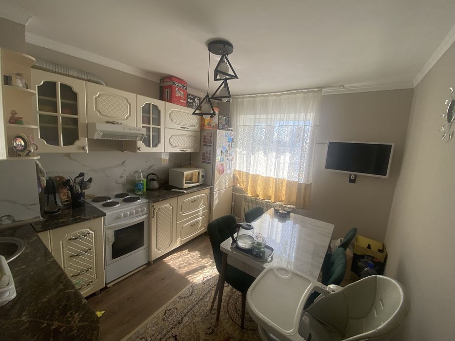 Продам 3 комнатную квартиру