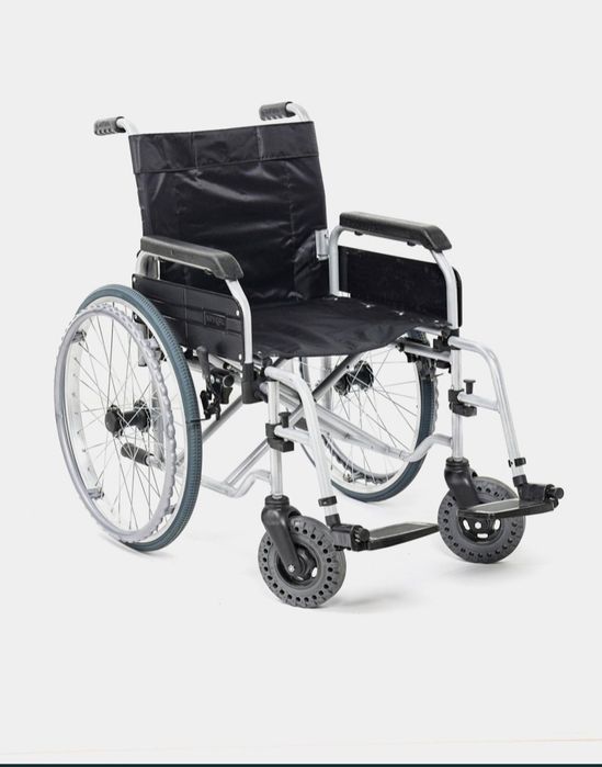 Инвалидная коляска (складная)