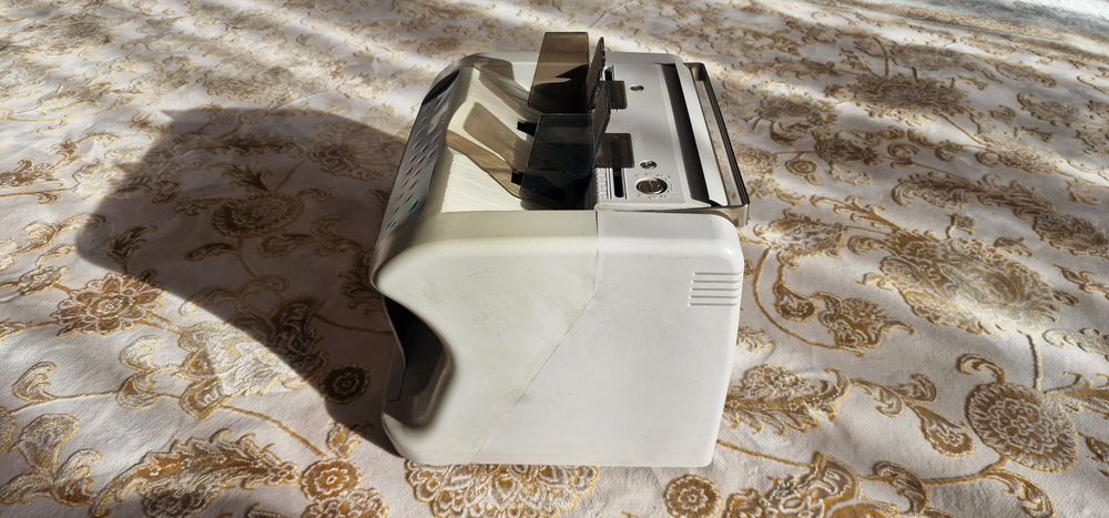 Счетная машинка для денег