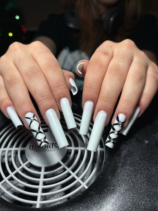 Unghii cu gel Chiajna