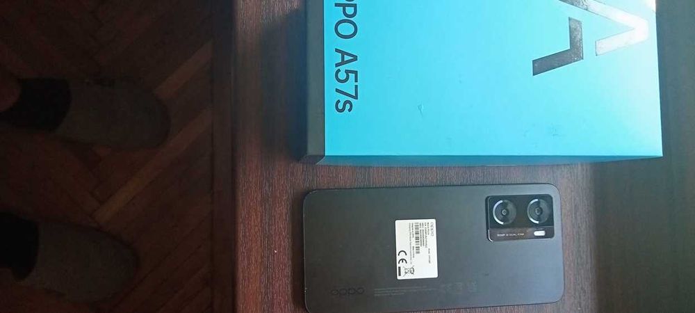 Vand tel. OPPO A57s NOU( nefolosit. ACHIZITIONAT CU 1250. LEI)Are 128 Gb