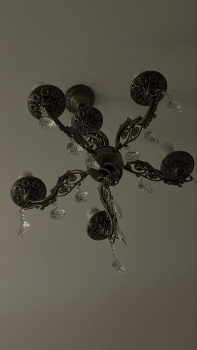 Люстра металическая и стеклянные подвески