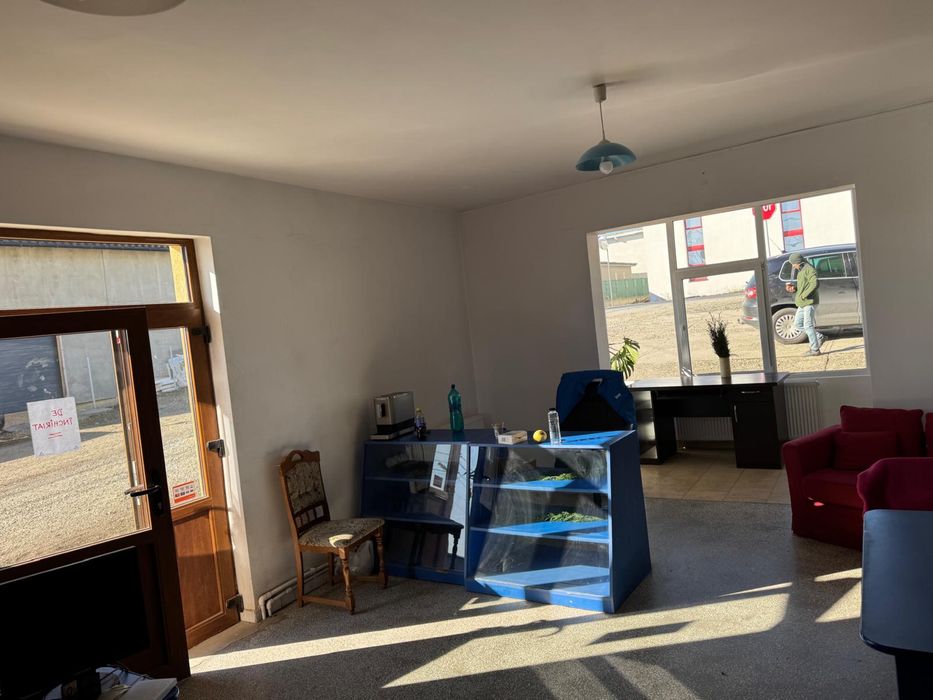 Inchiriez spatiu comercial Bosanci