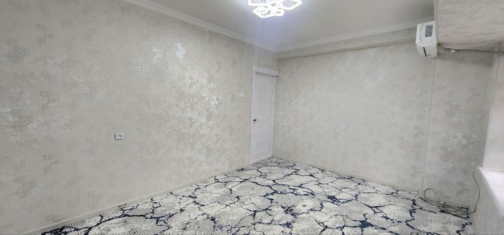Ю-абад 4 квартал 2/3/4. 52м² кирпич, ремонт есть, срочно!!!
