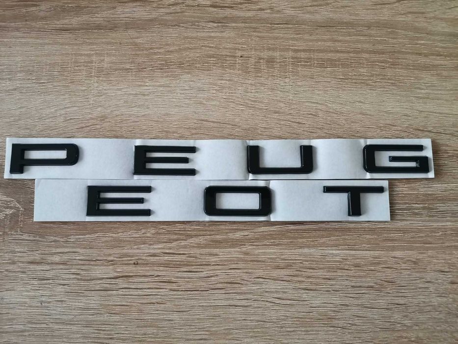 черен надпис Peugeot нов стил голям размер
