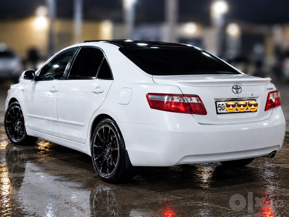 Toyota camry 40.