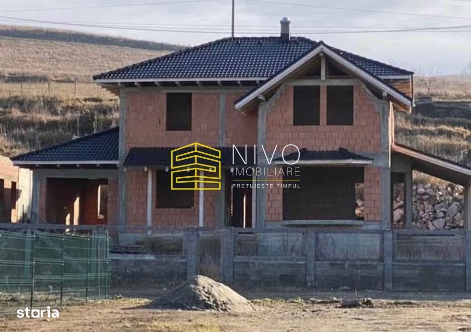 Casă singur în curte – Mureș – Ernei