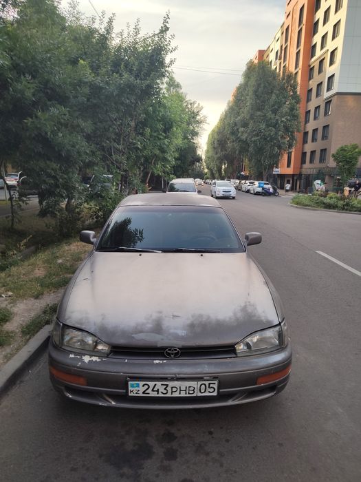 Продам камри 10.