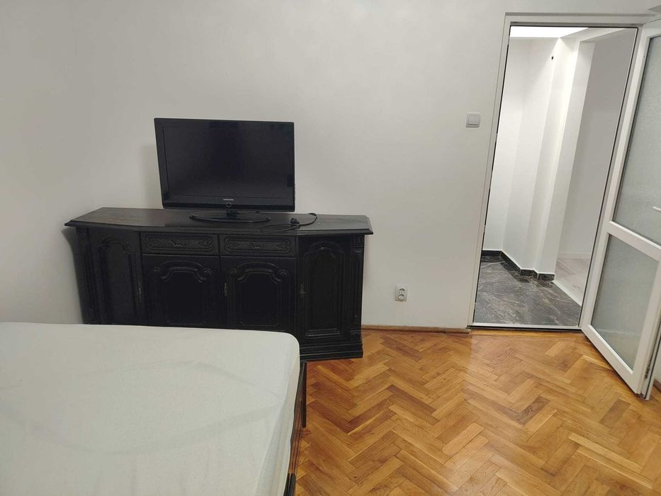 DE ÎNCHIRIAT | Apartament 2 camere – Str. Rodica