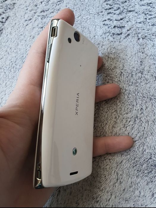 Vând Sony Ericsson LT18i de colectie.