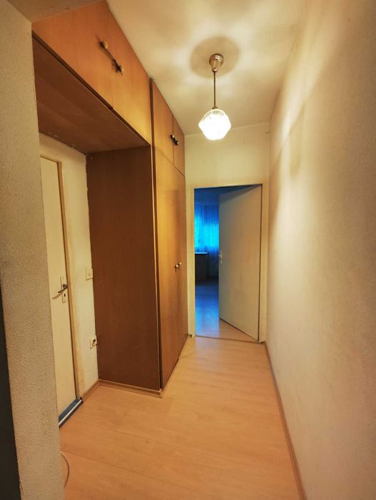 Продава се Четиристаен апартамент в Ямбол, Център - 78 кв.м за 1475 €/кв.м - Снимка #2