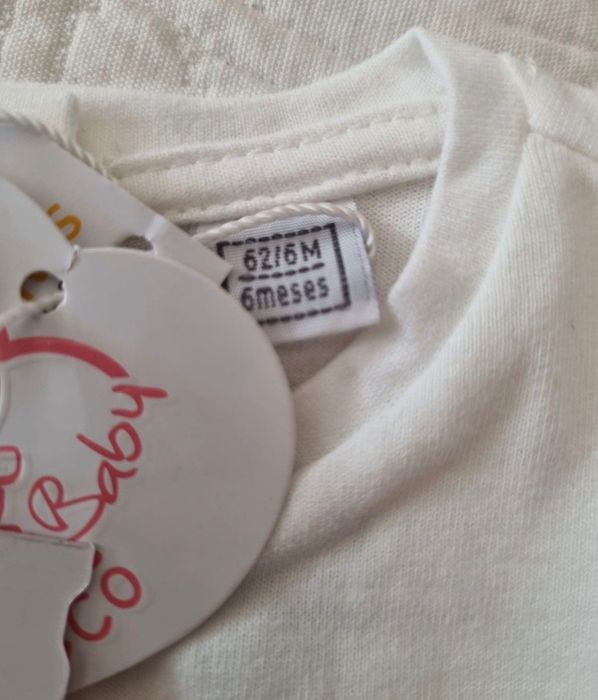 Бебешки нови дрешки за момиче Chicco 3-6 месеца, 62 см