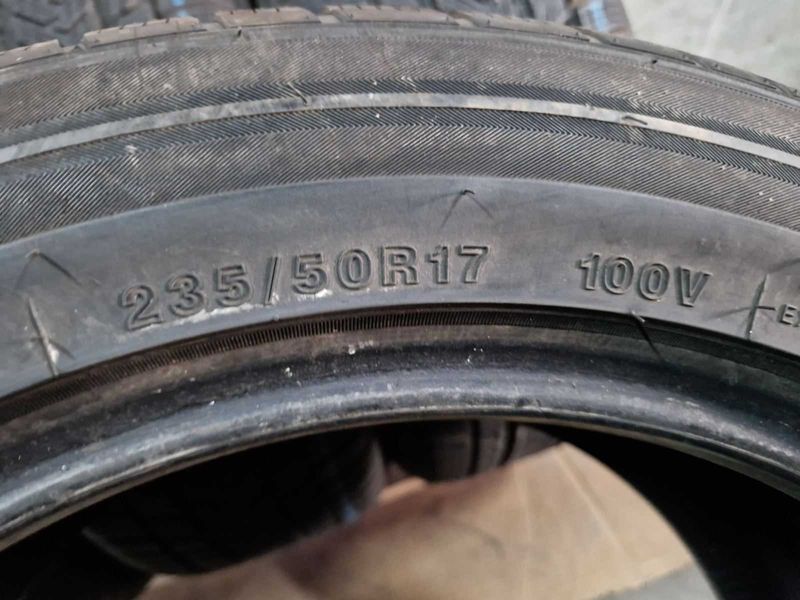 4 Gripmax R17 235/50
зимни гуми DOT2217