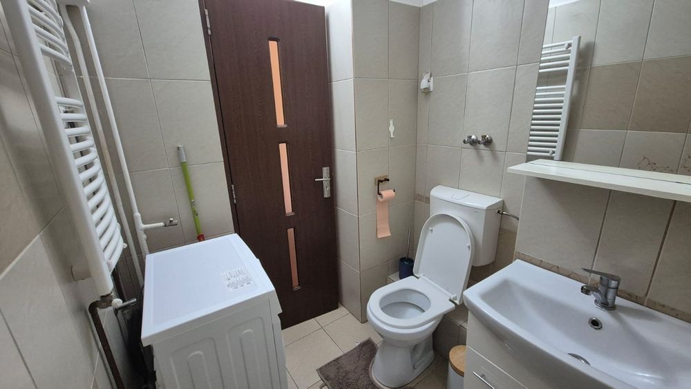 Proprietar ofe spre închiriere