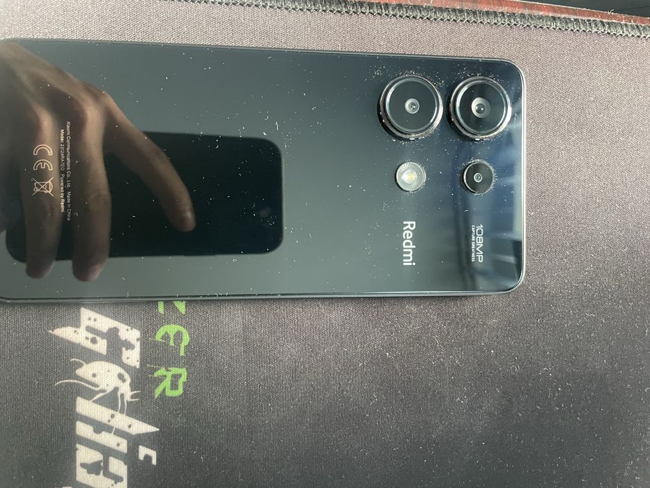 Телефон Redmi Note 13