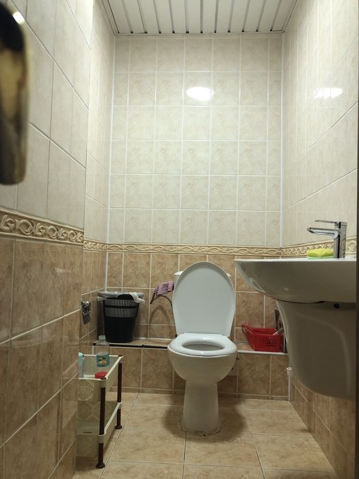 Комната для одной девушки.Левый берег