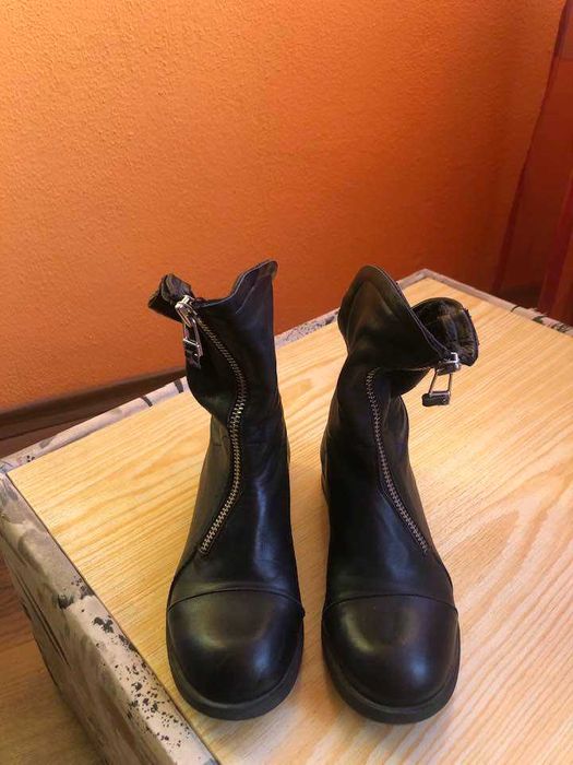 уникални кожени боти