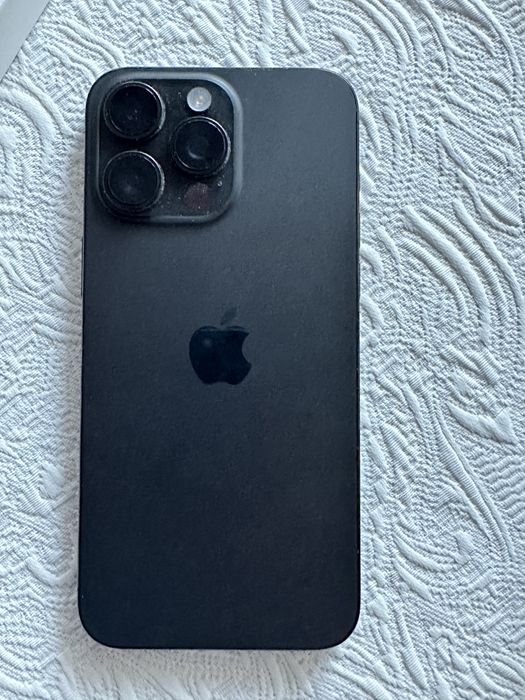 apple iphone 15  Pro Max black 92 baterie