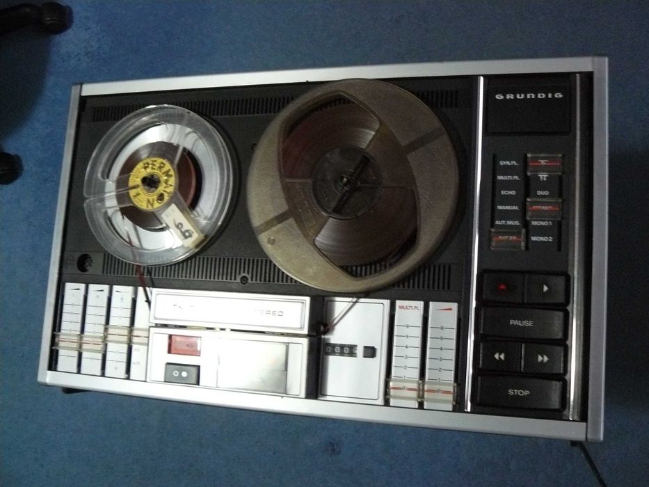 Statii emisie si Magnetofon Grundig 745(akai teac