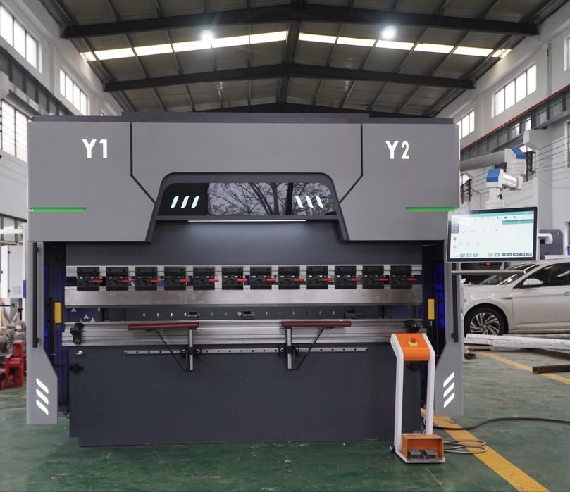 НОВА 2.5m/60t CNC хидравлична абкант преса с ET18 управление, 4+1 оси и лазерна защита