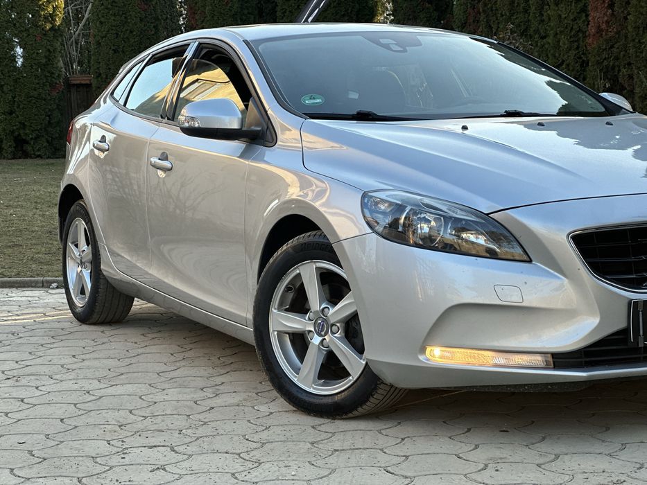 Volvo V40 * 2.0 D * Euro 6