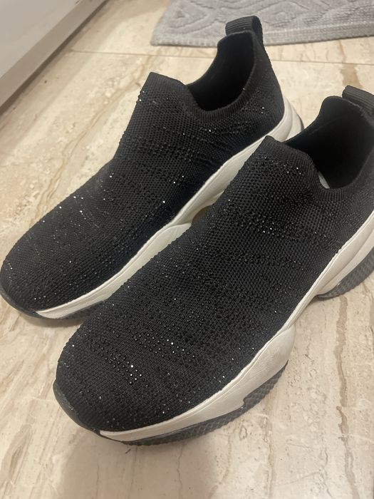 Zara спортни обувки