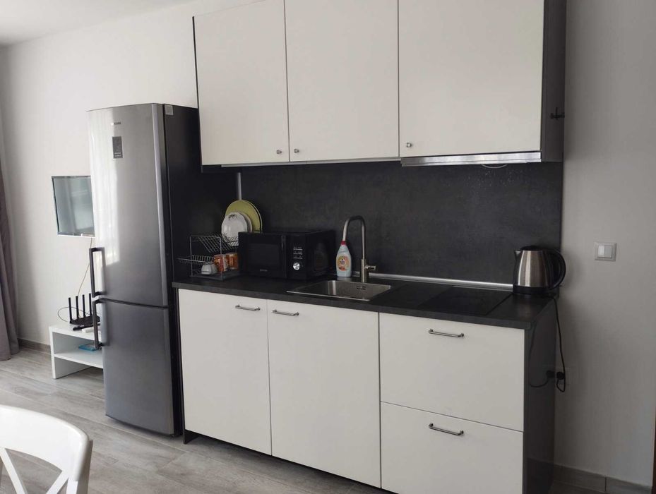 Дава се под наем Двустаен апартамент в Бургас, Сарафово - 42 кв.м за 306 € - Снимка #2