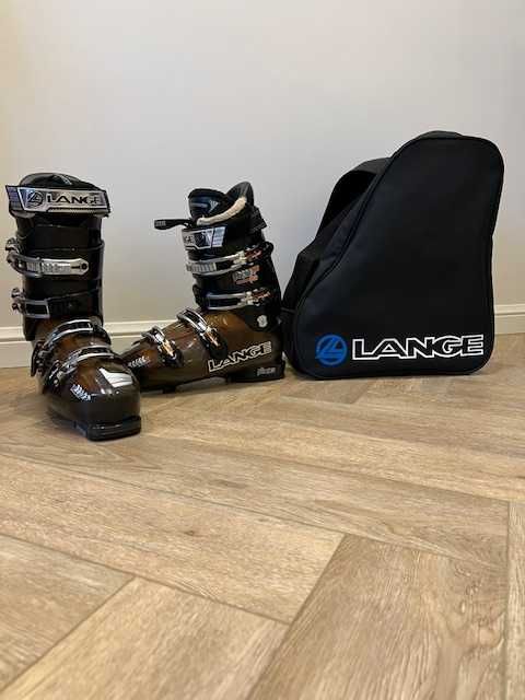 Горнолыжные ботинки