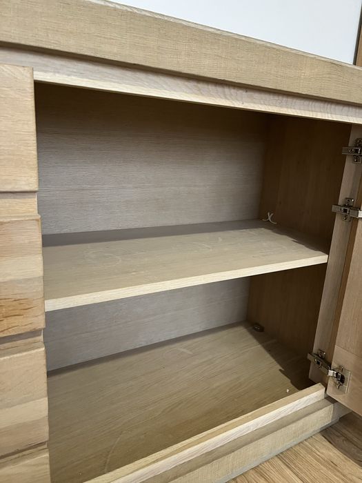 Comodă stejar, finisaje premium