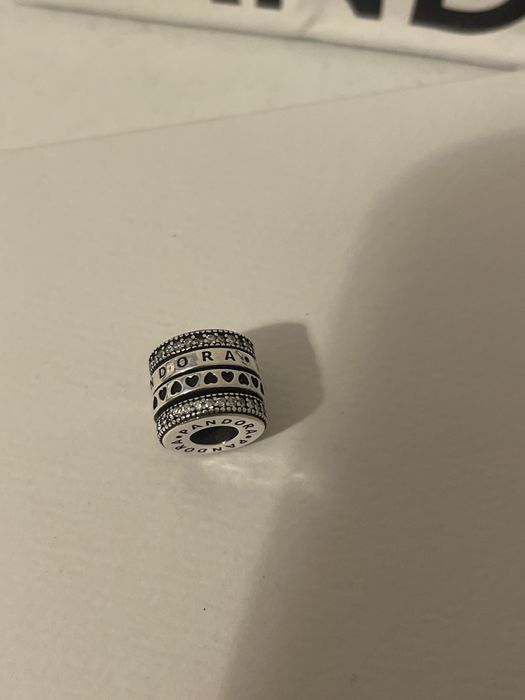 charm pandora in stare perfecta