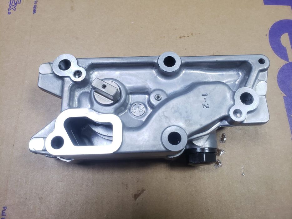 Маслена Помпа за Mazda 2.2 Дизел R2AA - ОТЛИЧНА