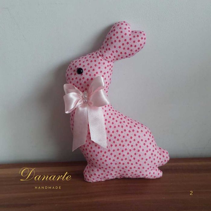 Ръчно изработен великденски заек – декорация за дома